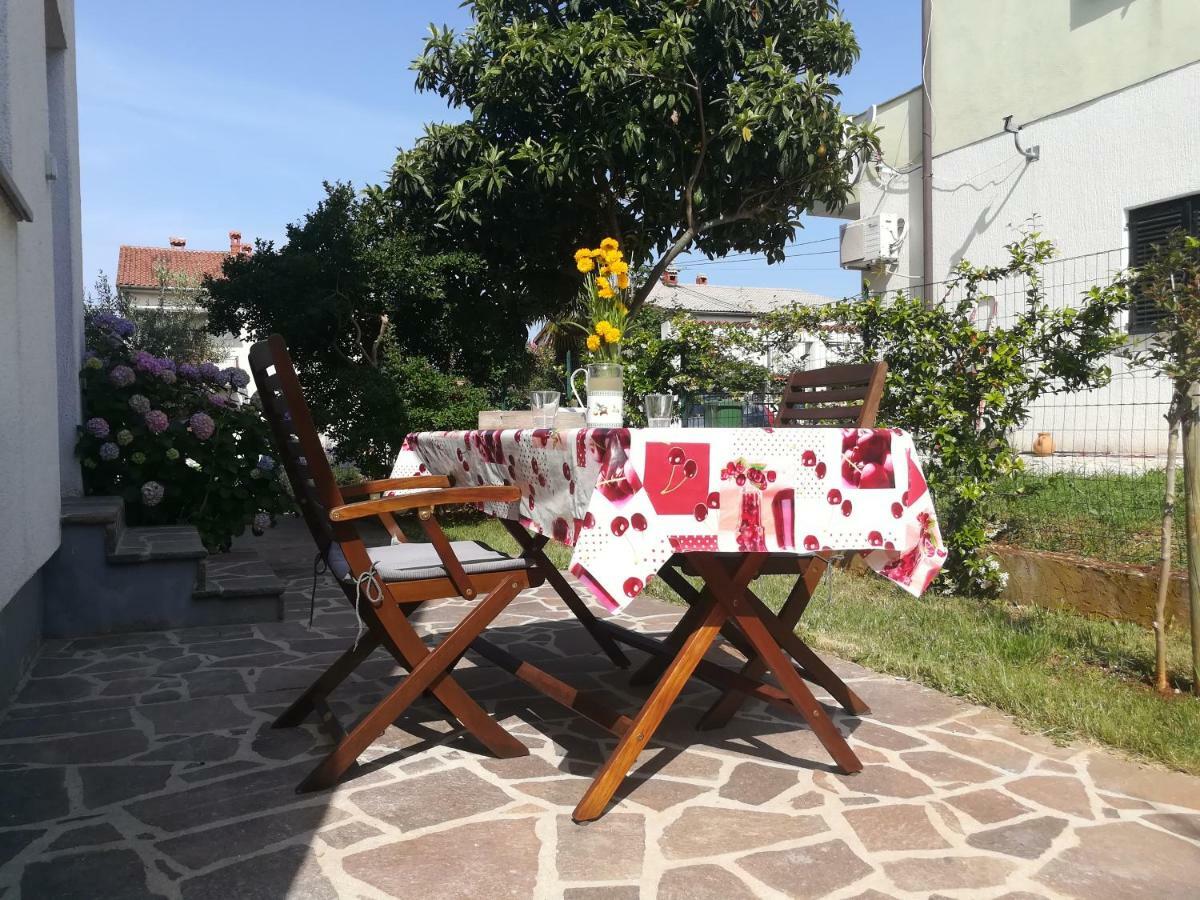 Apartments Mirela Novigrad  Luaran gambar
